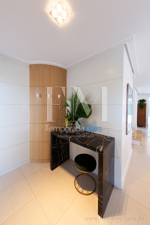 Casa para aluguel de temporada em Florianopolis (Jurerê Internacional)