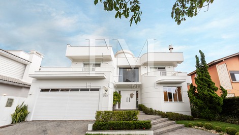 Casa Requinte em Jurerê Internacional
