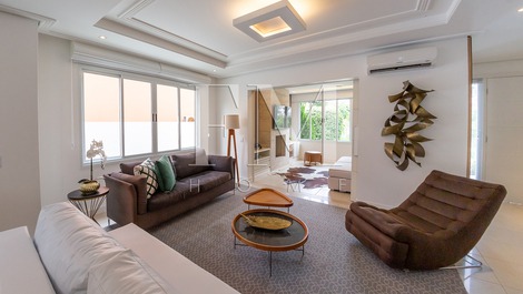 Casa Requinte em Jurerê Internacional