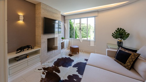 Casa Requinte em Jurerê Internacional