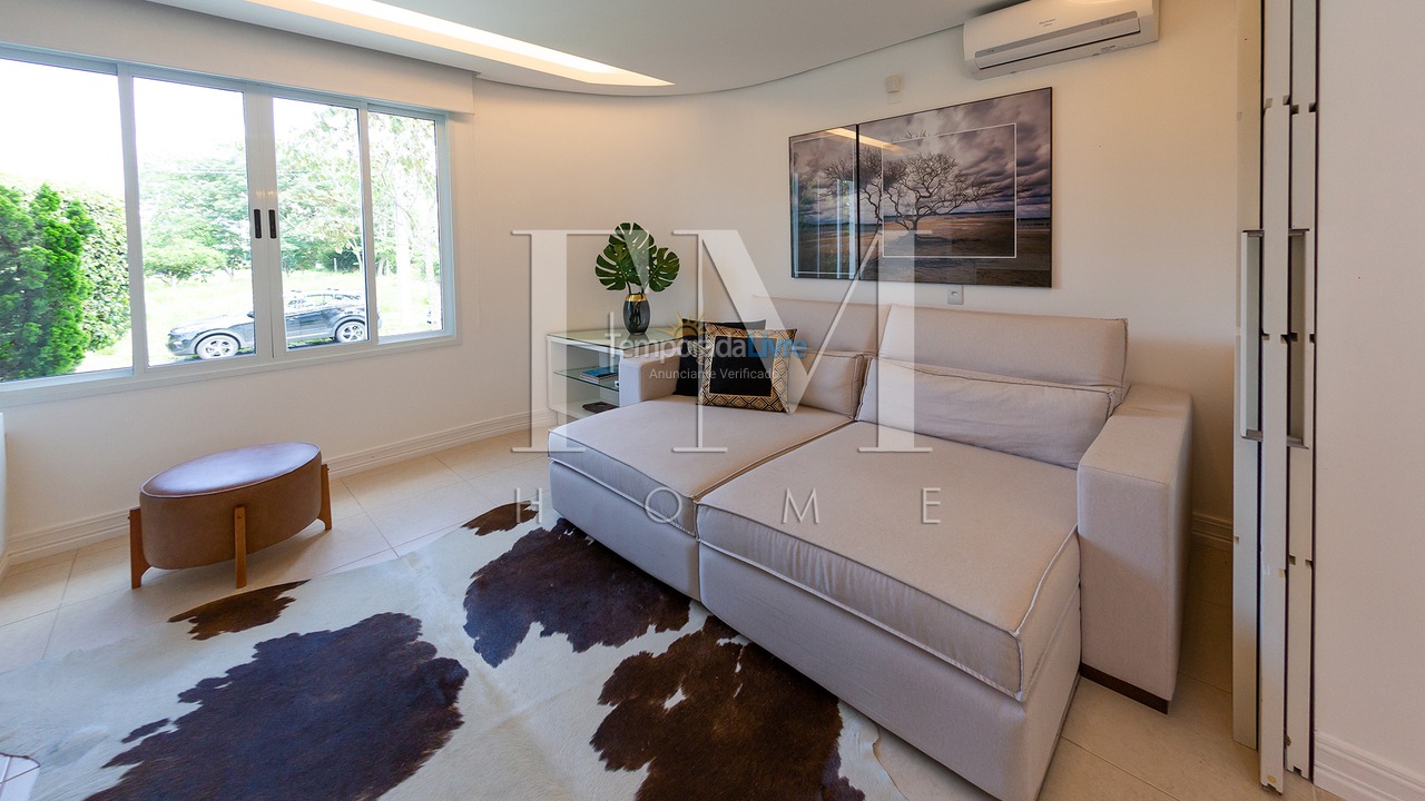Casa para aluguel de temporada em Florianopolis (Jurerê Internacional)