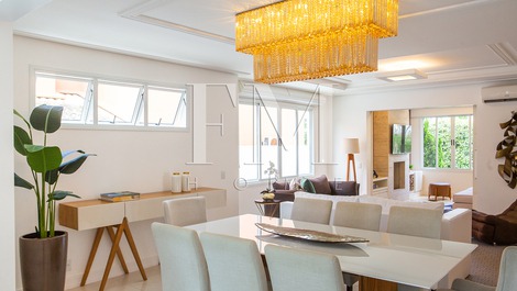 Casa Requinte em Jurerê Internacional