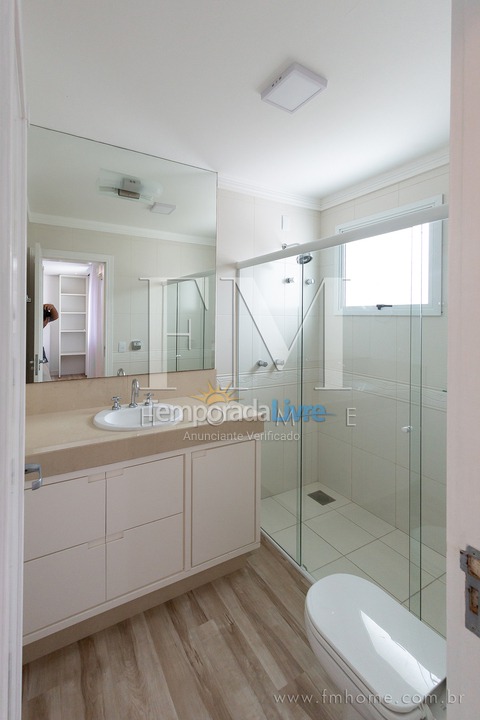 Casa para aluguel de temporada em Florianopolis (Jurerê Internacional)