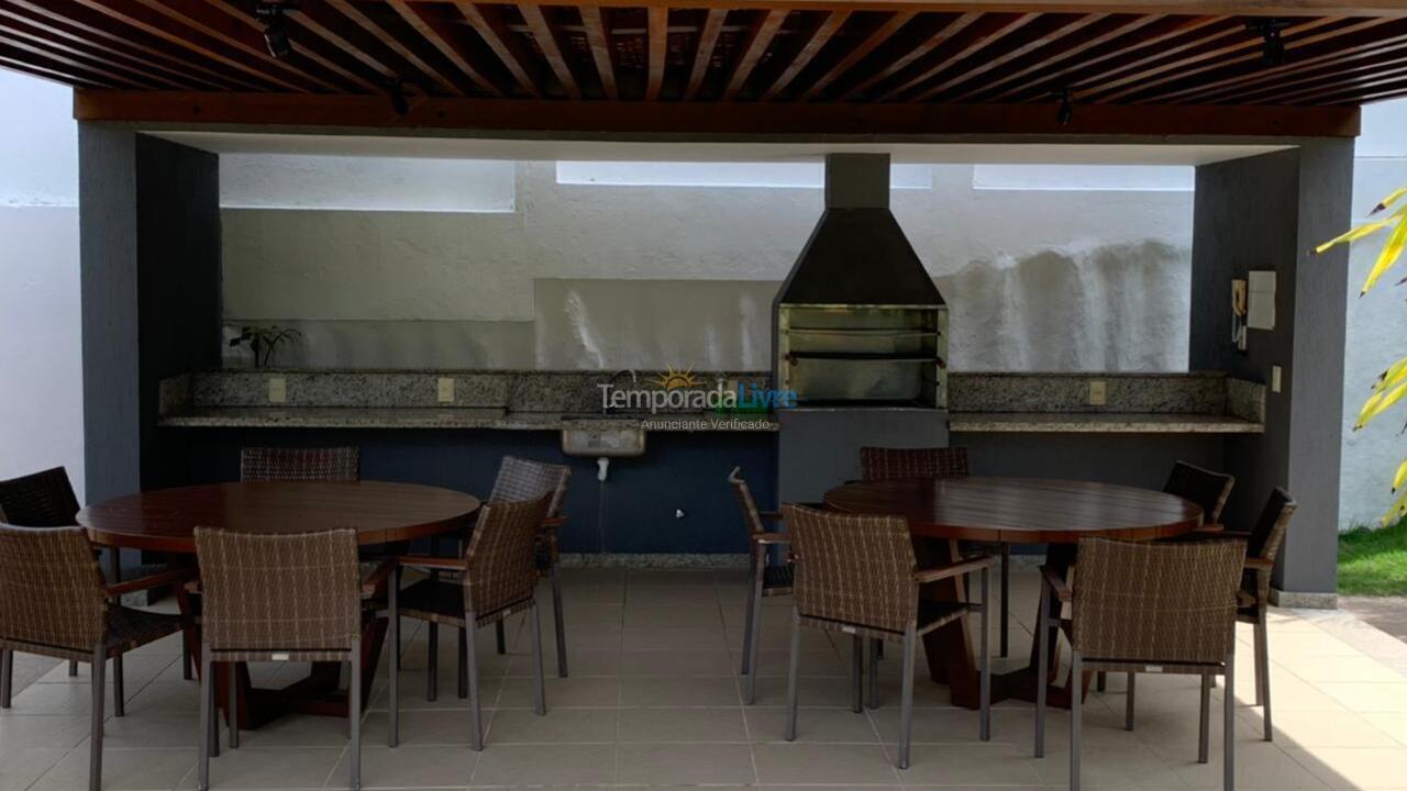 Apartamento para aluguel de temporada em Mata de São João (Imbassaí)