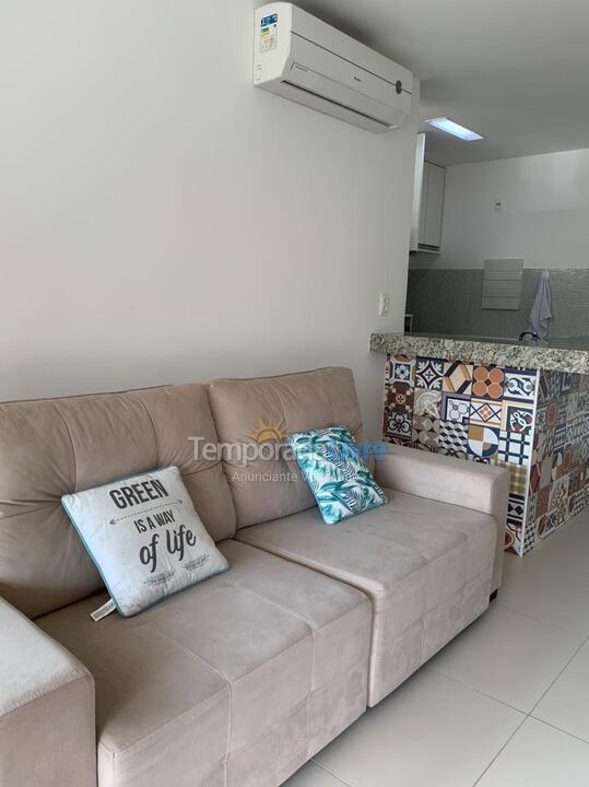 Apartamento para aluguel de temporada em Mata de São João (Imbassaí)