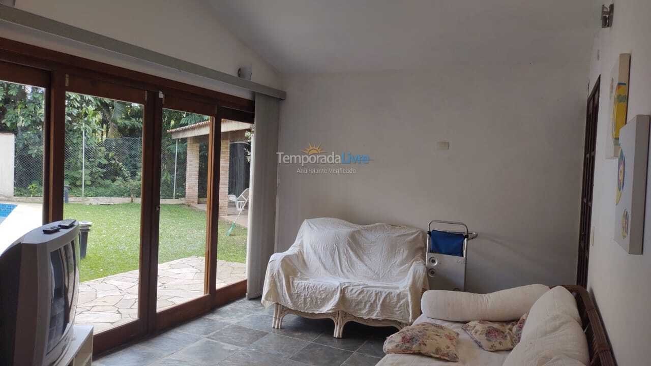 Casa para aluguel de temporada em Bertioga (Riviera de São Lourenço)