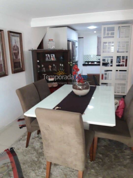 Apartamento para aluguel de temporada em Cabo Frio (Centro)