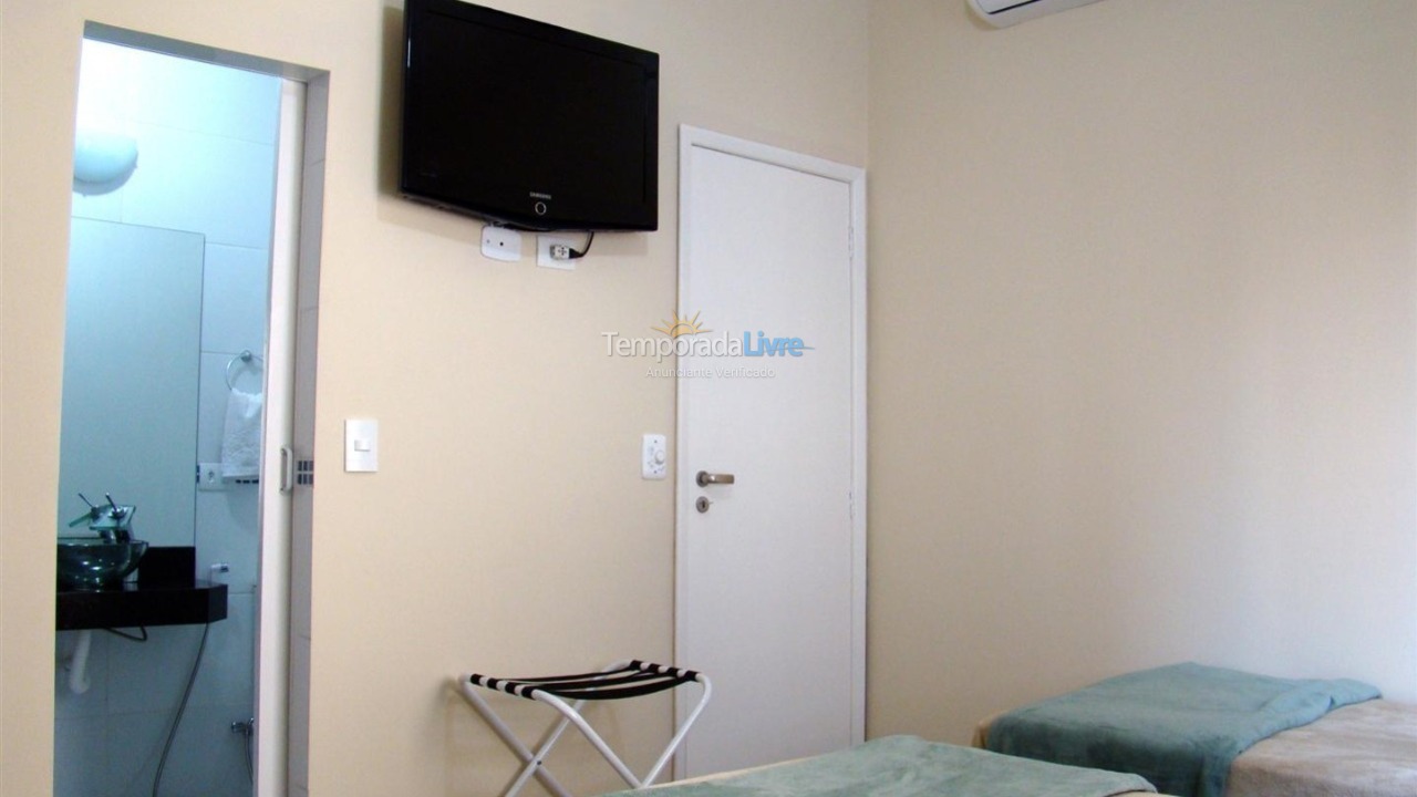 Apartment for vacation rental in Guarujá (Pitangueiras)