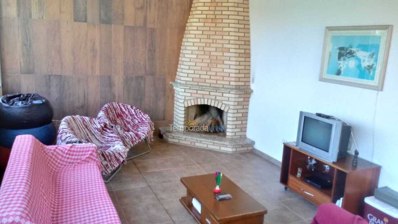 Chácara / sítio para aluguel de temporada em Igaratá (Bairro Alto)