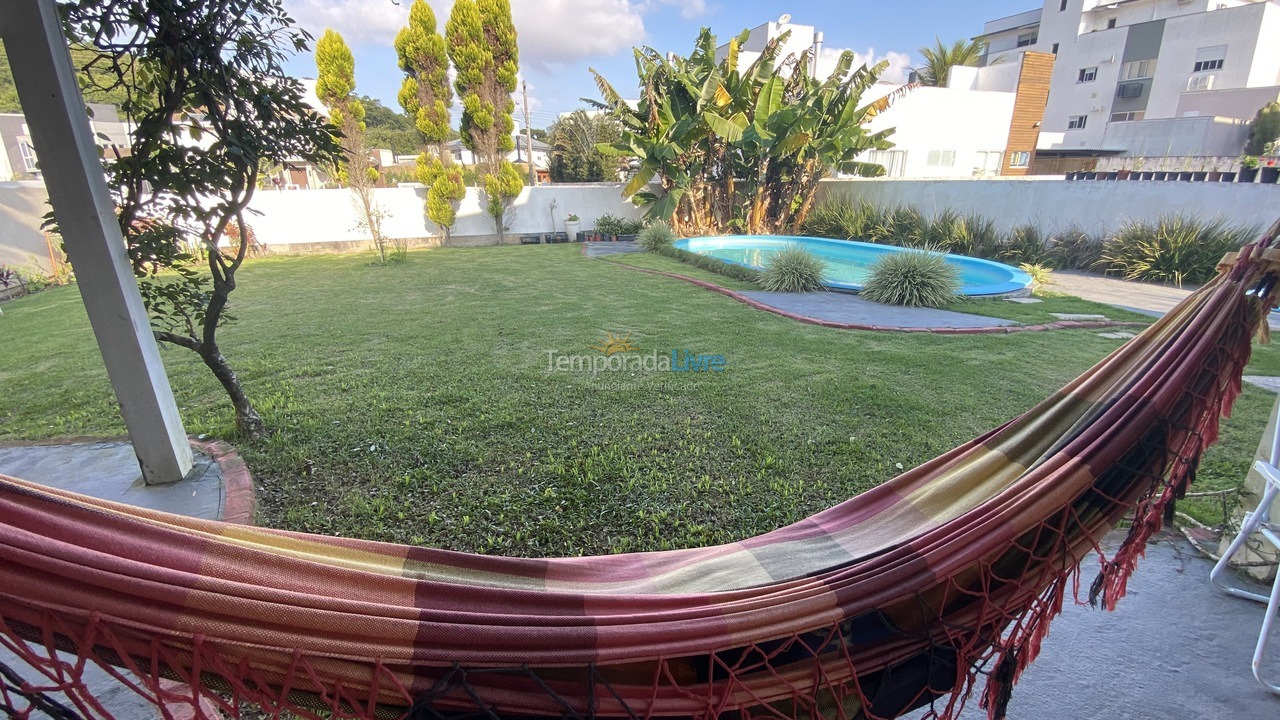 Casa para alquiler de vacaciones em Florianópolis (Cachoeira do Bom Jesus)
