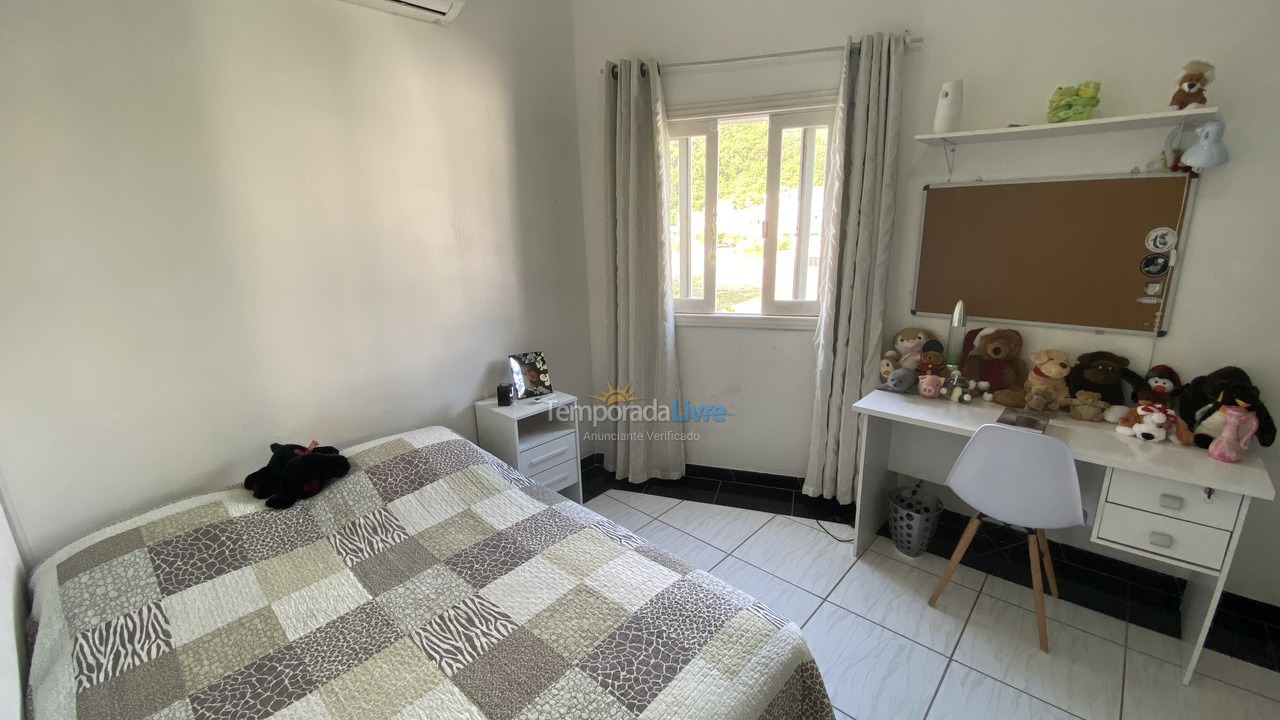 Casa para alquiler de vacaciones em Florianópolis (Cachoeira do Bom Jesus)