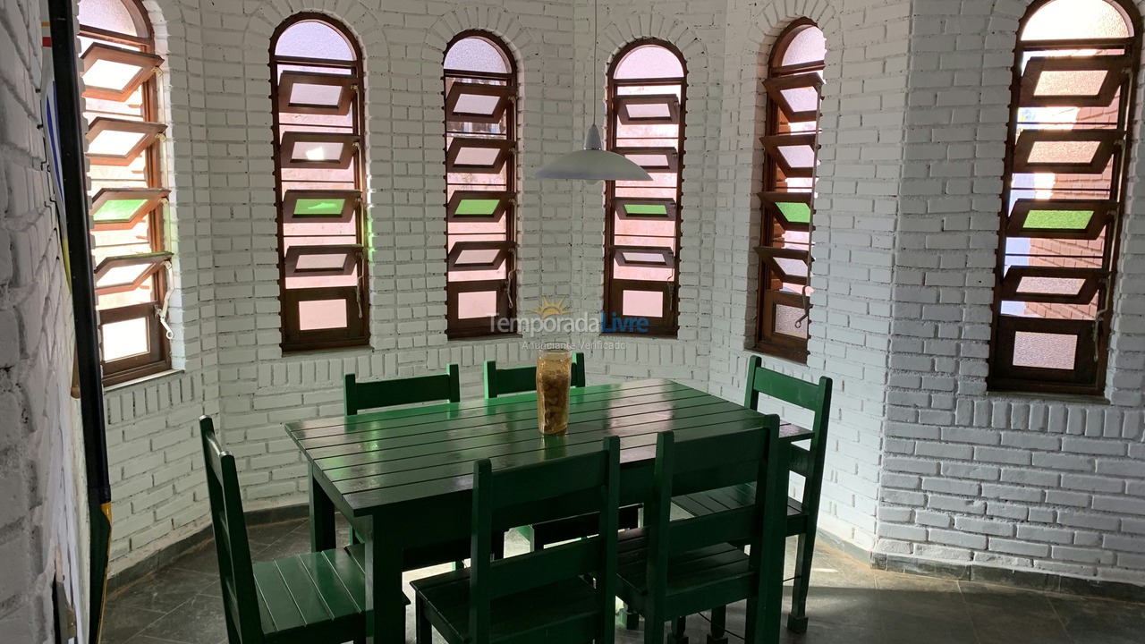 Casa para aluguel de temporada em Ubatuba (Praia das Toninhas)