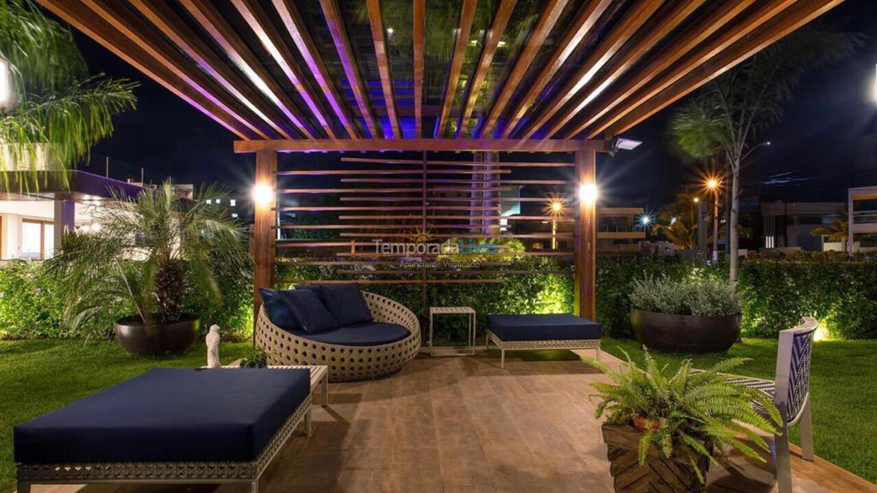 House for vacation rental in Camaçari (Rua Guarajuba Verdes Horizonte)