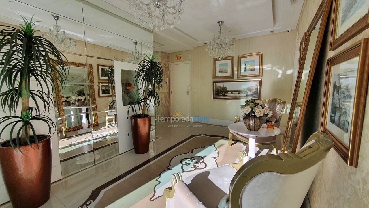 Apartamento para aluguel de temporada em Bombinhas (Praia de Bombinhas)