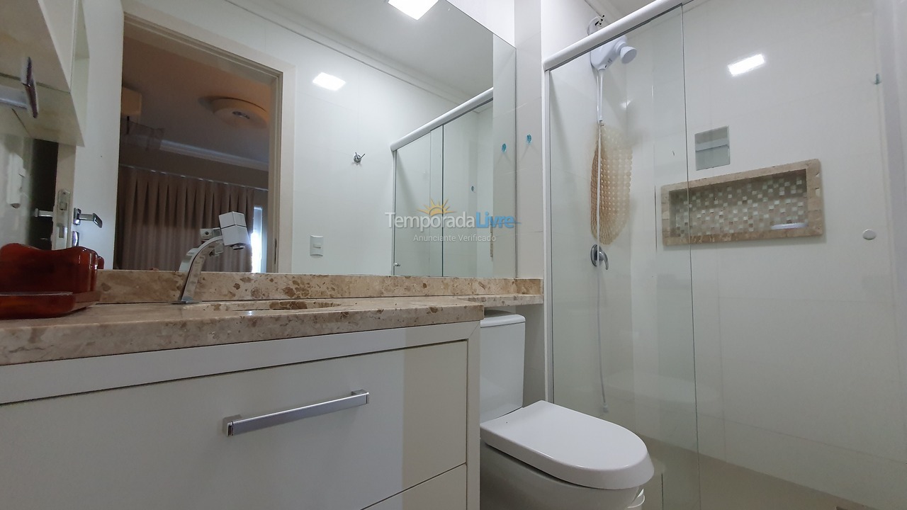 Apartamento para aluguel de temporada em Bombinhas (Praia de Bombinhas)