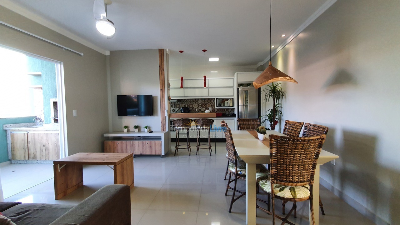 Apartamento para aluguel de temporada em Bombinhas (Praia de Bombinhas)