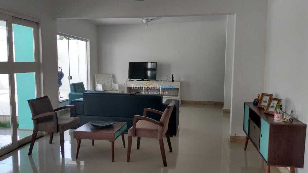 Casa para aluguel de temporada em Salvador (Vilas do Atlantico)