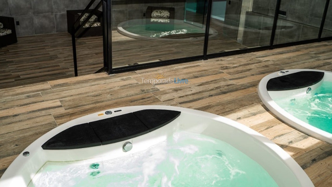 Apartamento para aluguel de temporada em Penha (Praia de Armaçâo)