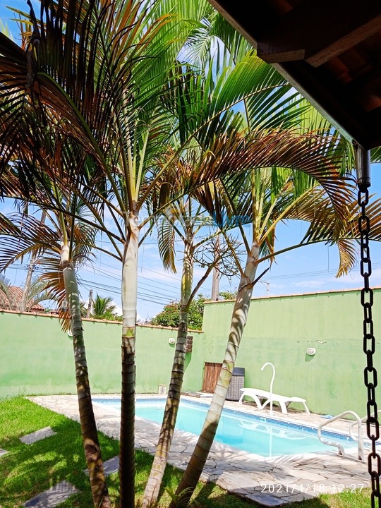 Casa para aluguel de temporada em Caraguatatuba (Massaguaçu)