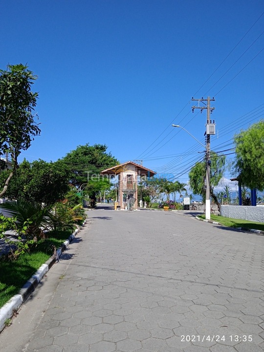 Casa para aluguel de temporada em Caraguatatuba (Massaguaçu)