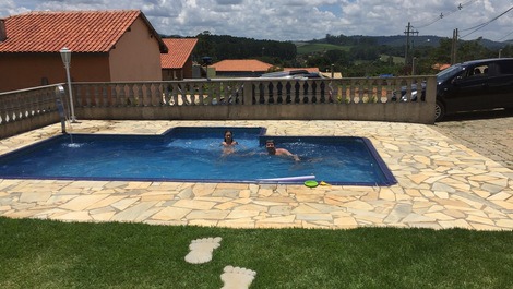 Chácara / sítio para alugar em São Roque - Canguera