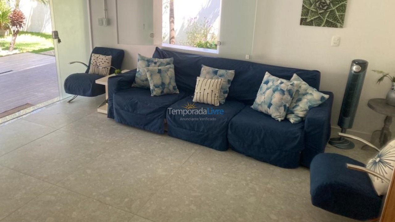 Casa para aluguel de temporada em Camaçari (Praia de Guarajuba)