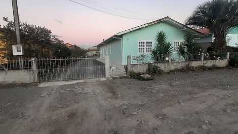 Aluguel de casa em ótima localização