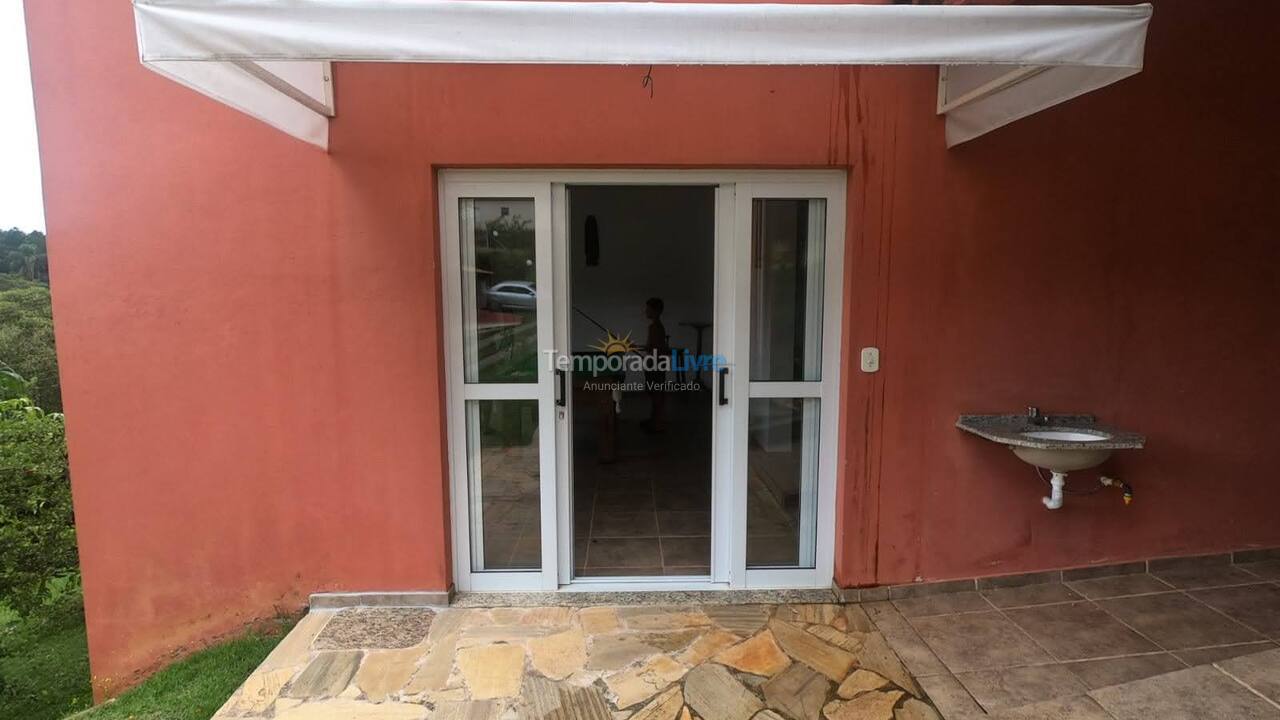 Chácara / sítio para aluguel de temporada em Igaratá (Bairro Alto)