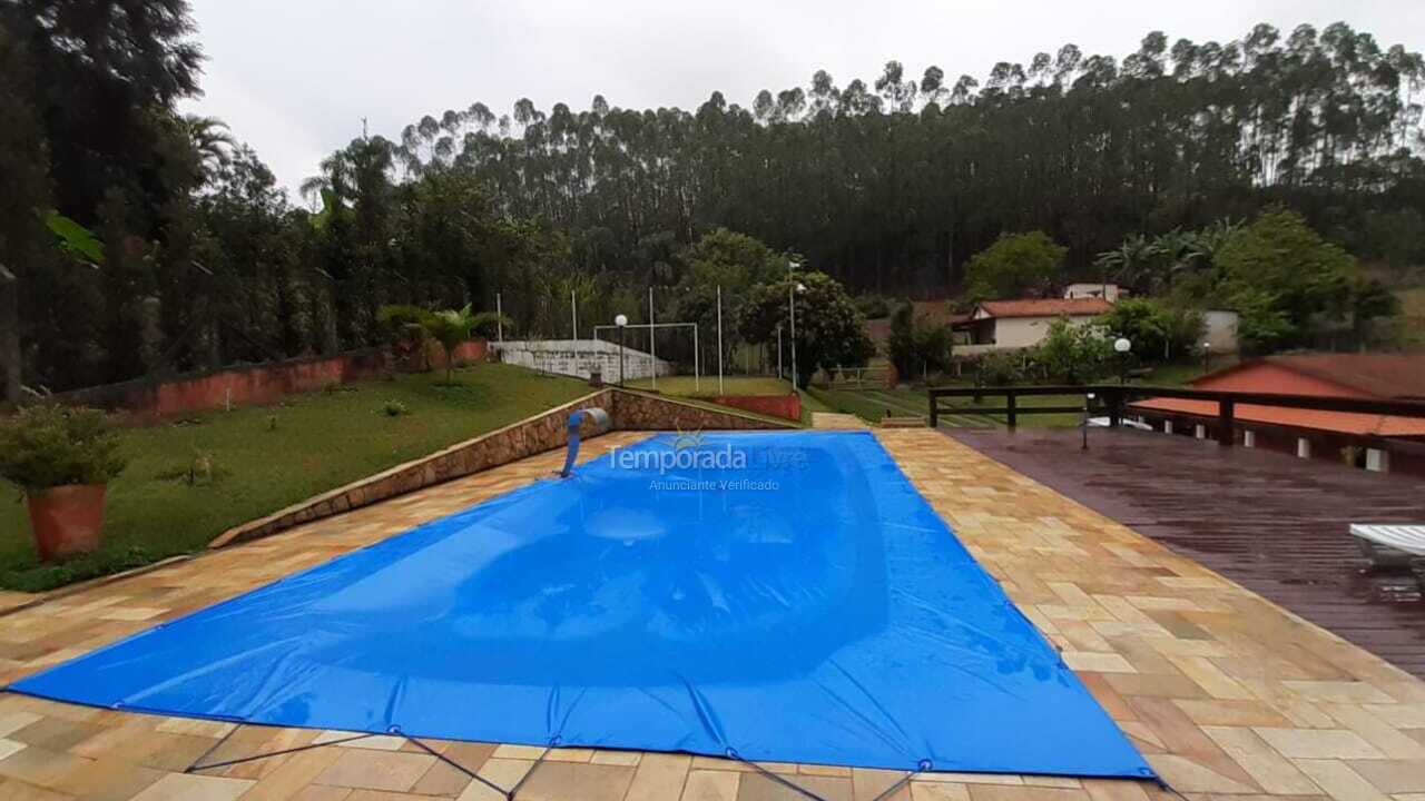 Chácara / sítio para aluguel de temporada em Igaratá (Bairro Alto)