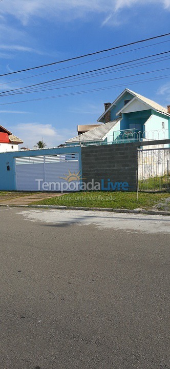 House for vacation rental in Peruíbe (Parque Turistico)