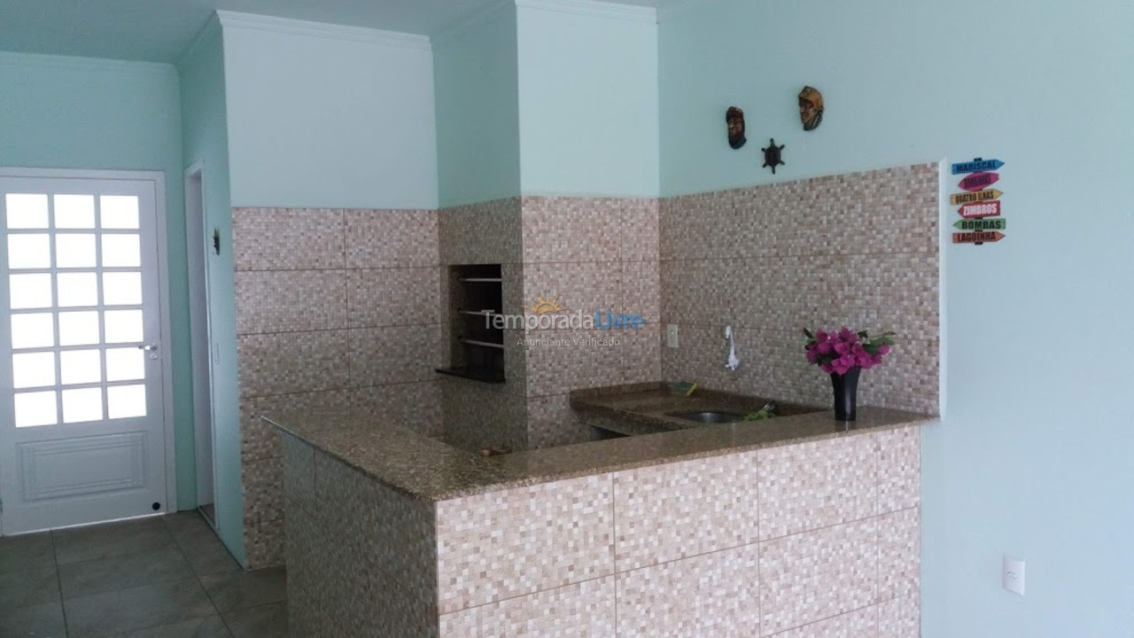 Casa para aluguel de temporada em Bombinhas (Mariscal)