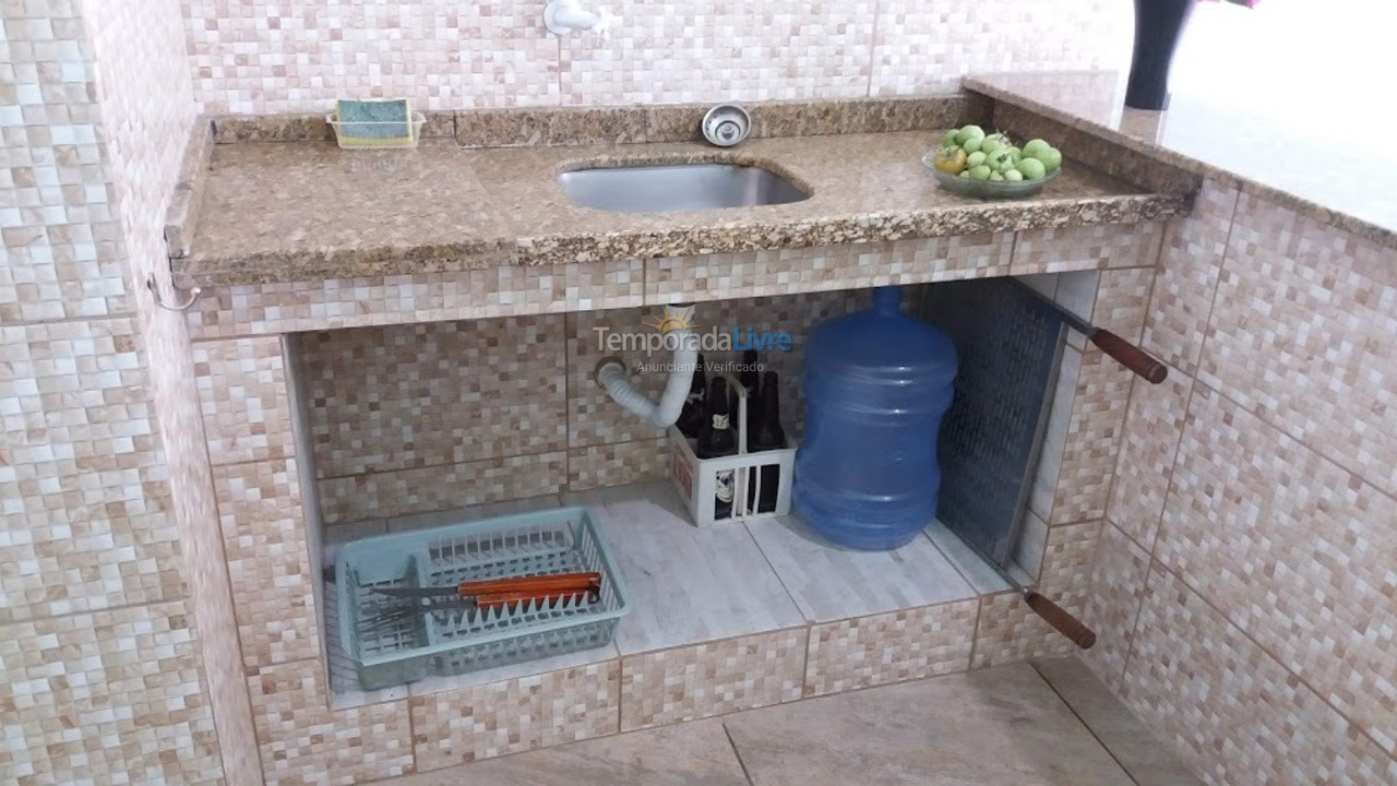 Casa para aluguel de temporada em Bombinhas (Mariscal)