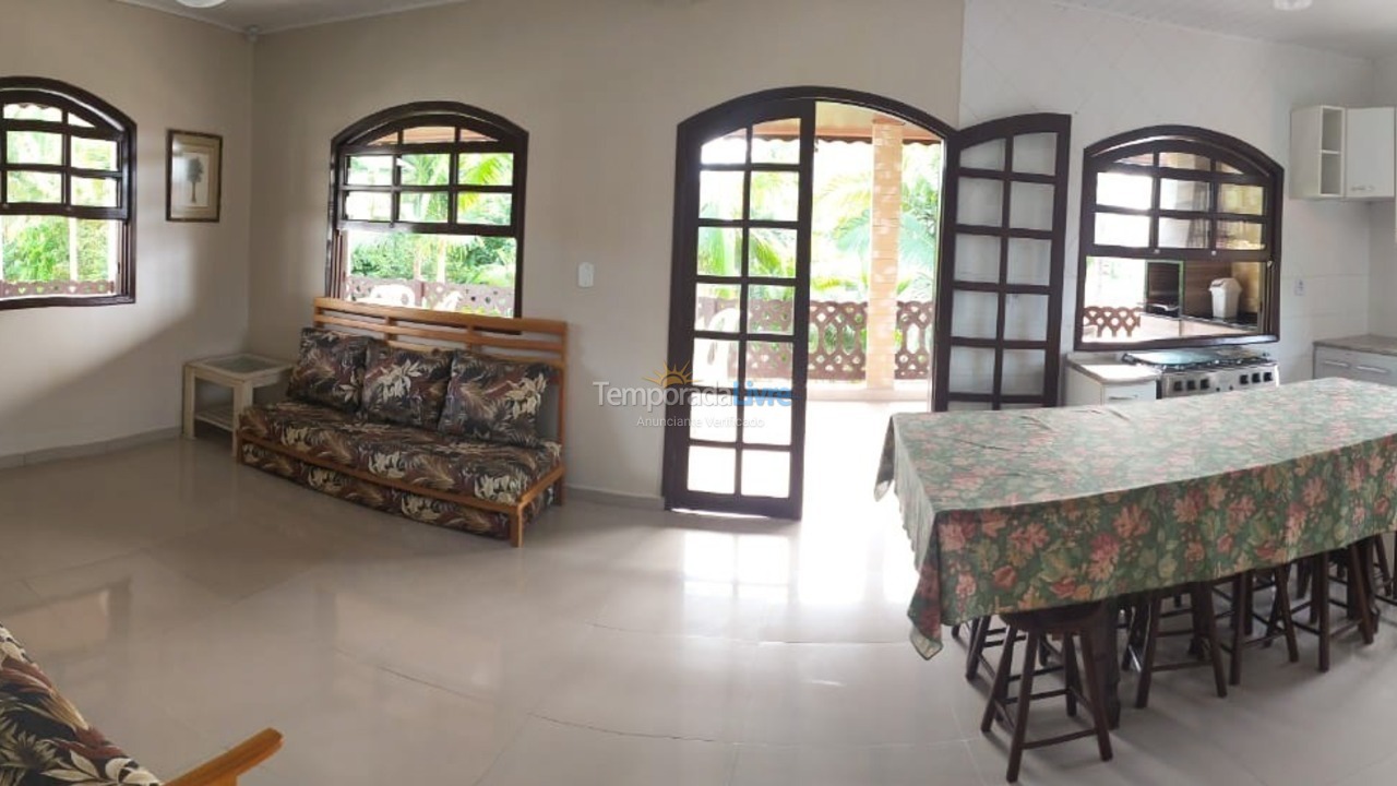 Casa para aluguel de temporada em Itapoá (Itapema do Norte)