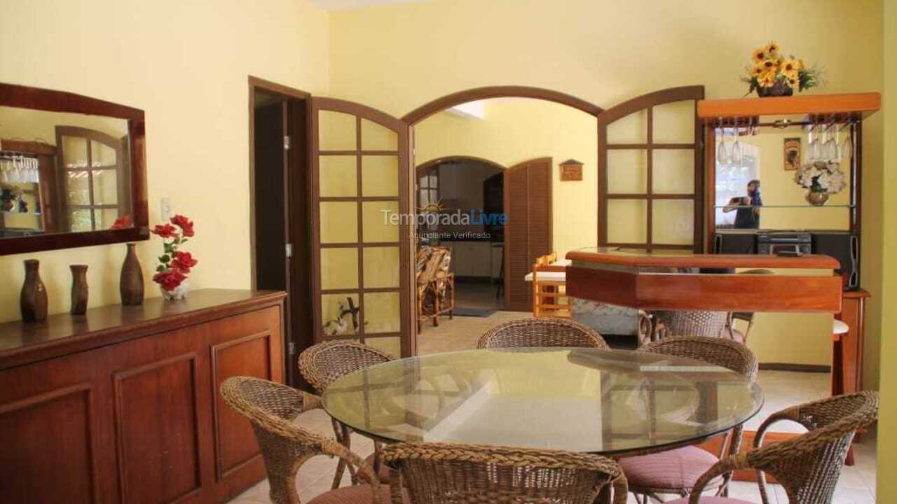 Casa para aluguel de temporada em Itapoá (Itapema do Norte)