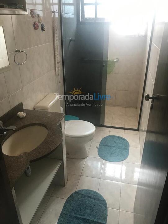 Casa para aluguel de temporada em Itanhaém (Balneário Gaivotas)