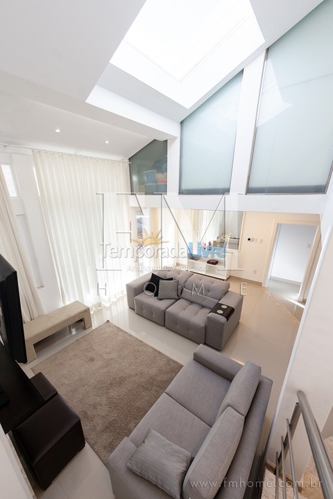 Casa para aluguel de temporada em Florianopolis (Jurerê Internacional)