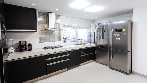 Casa vista mar de Jurerê Internacional