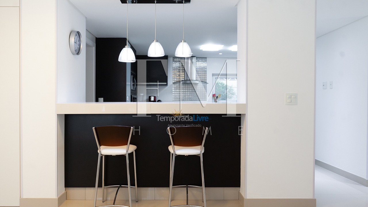 Casa para aluguel de temporada em Florianopolis (Jurerê Internacional)