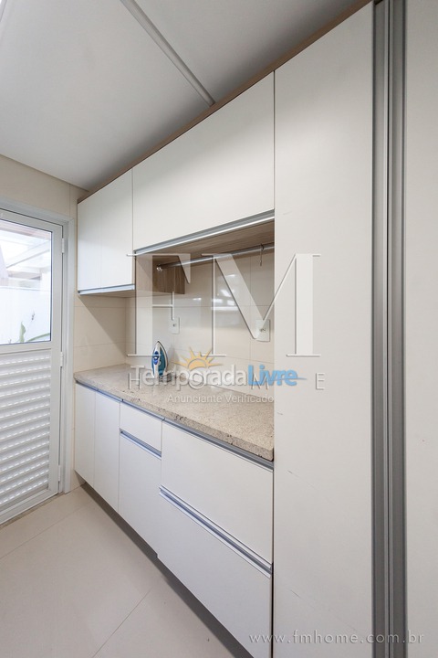 Casa para aluguel de temporada em Florianopolis (Jurerê Internacional)