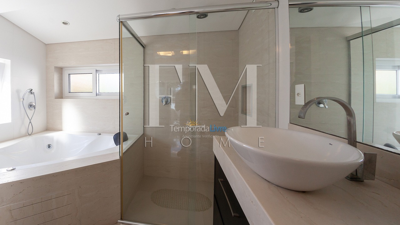 Casa para aluguel de temporada em Florianopolis (Jurerê Internacional)