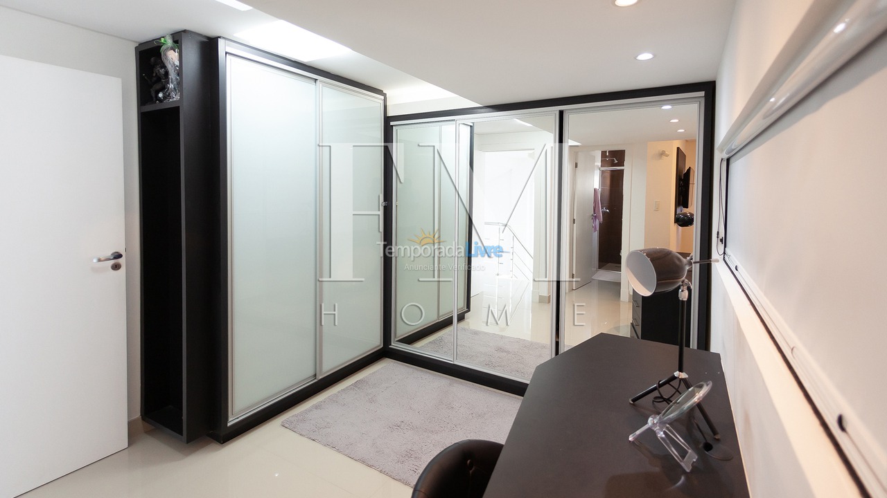 Casa para aluguel de temporada em Florianopolis (Jurerê Internacional)