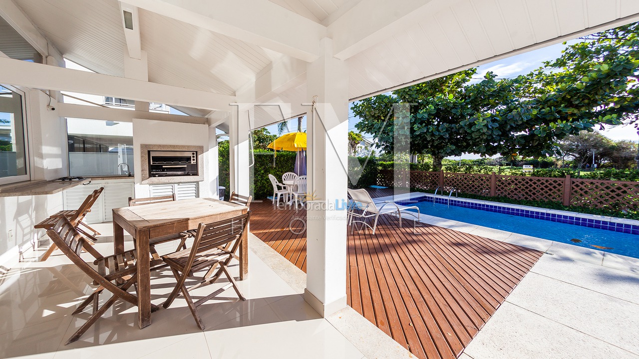Casa para aluguel de temporada em Florianopolis (Jurerê Internacional)