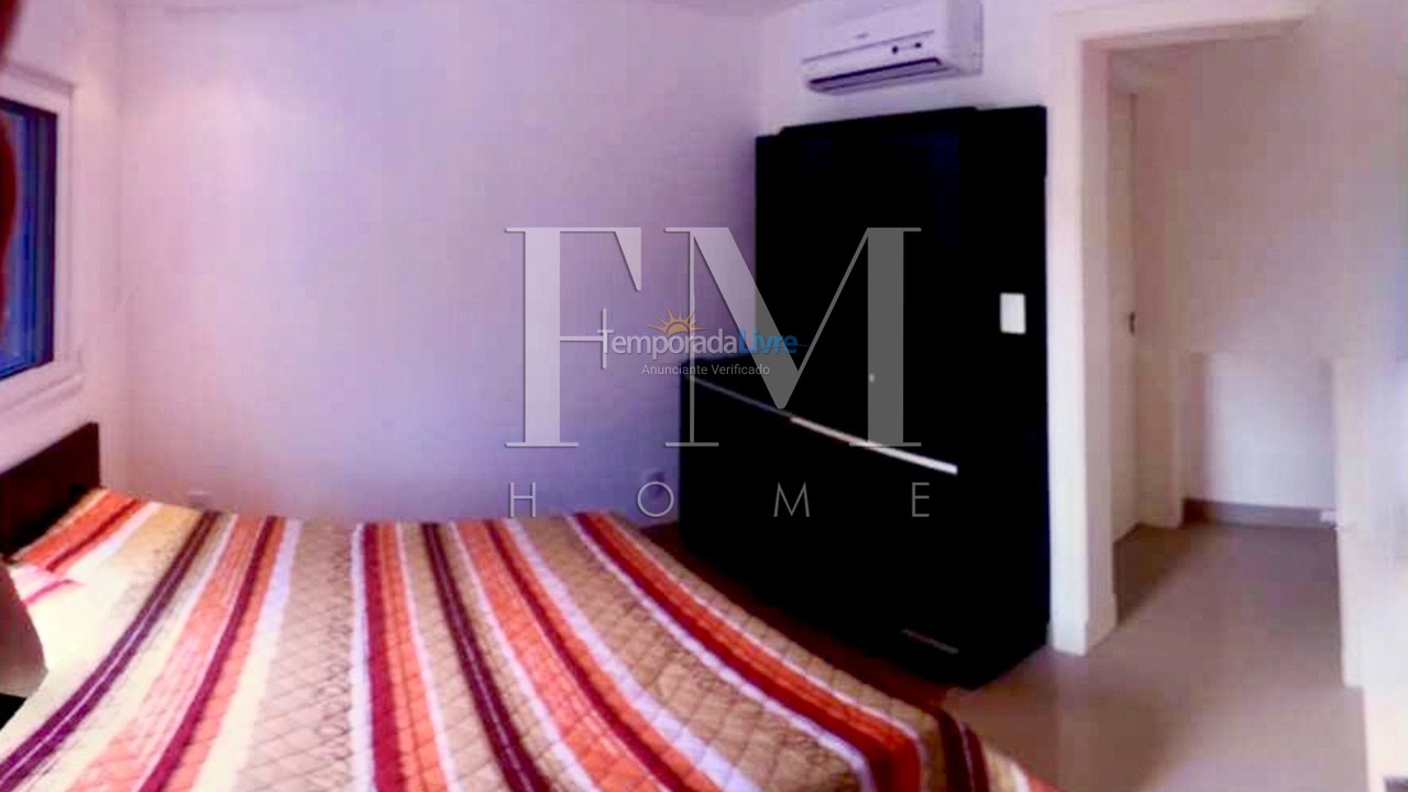 Casa para aluguel de temporada em Florianopolis (Jurerê Internacional)