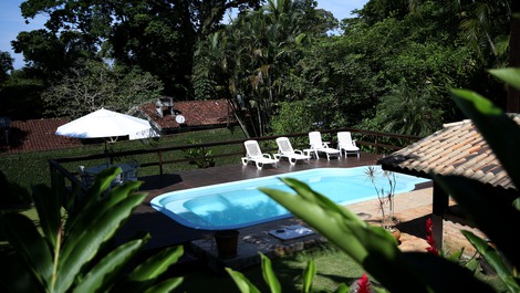 Beach or countryside you can find at Cafofo do Ipê Amarelo