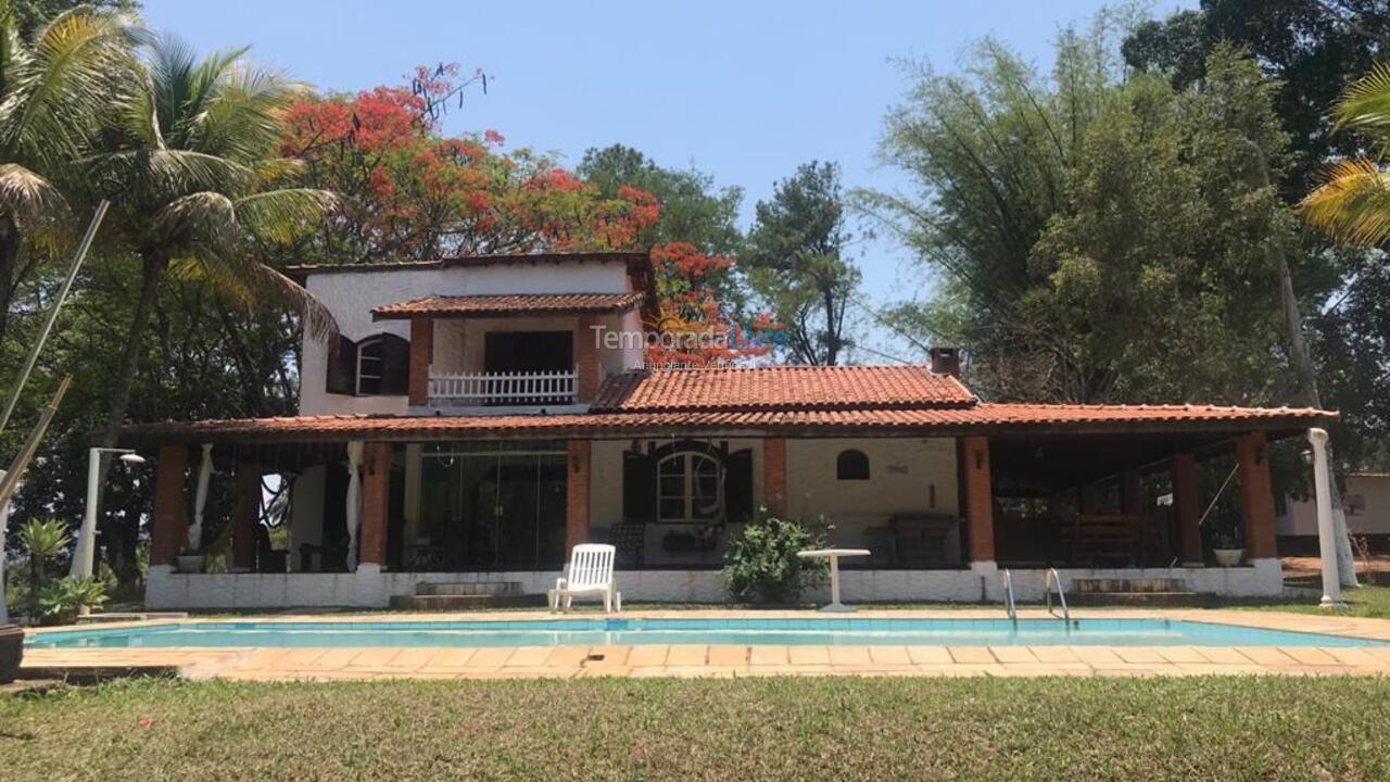 Chácara / sítio para aluguel de temporada em São Pedro (Bairro Alpes das Aguas)