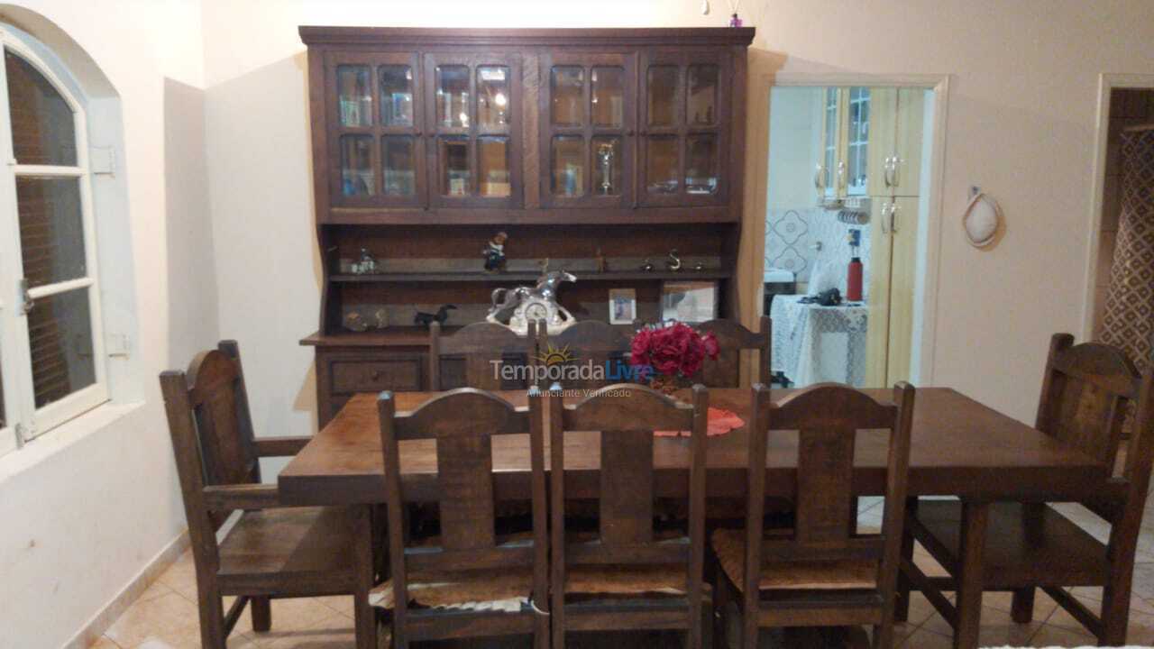 Chácara / sítio para aluguel de temporada em São Pedro (Bairro Alpes das Aguas)