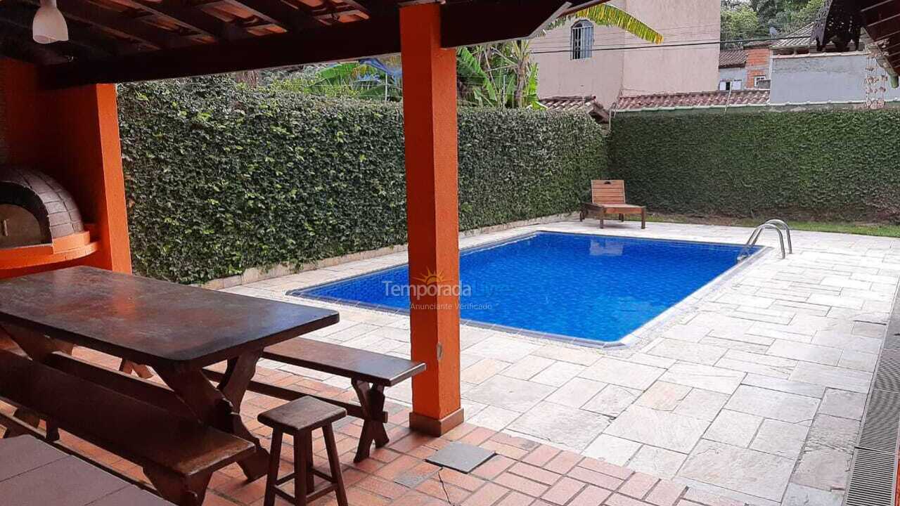 Casa para aluguel de temporada em São Sebastião (Maresias)