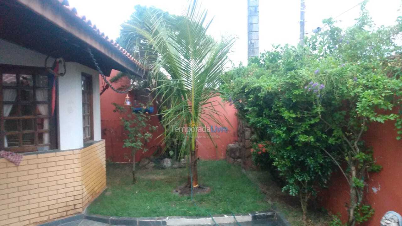 Casa para aluguel de temporada em Itanhaém (Balneário Gaivotas)