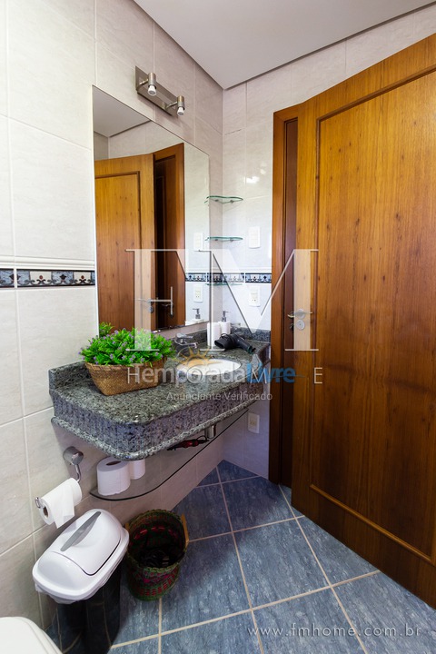 Casa para aluguel de temporada em Florianopolis (Jurerê Internacional)