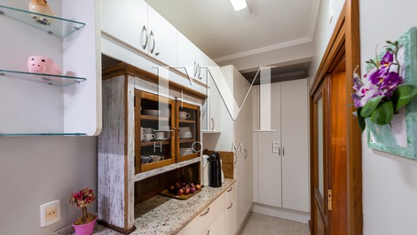 Ótima casa em Jurerê para 18 pessoas